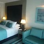Hotel La Reserve 5*