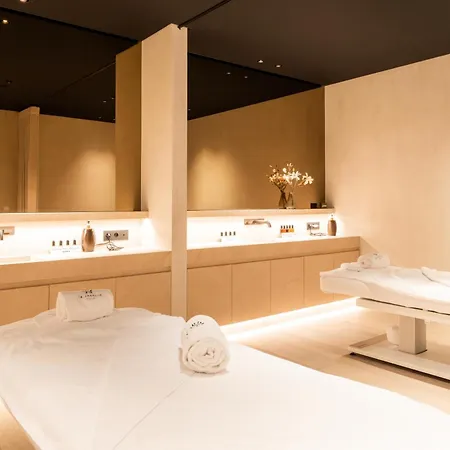 Hotel La Reserve 5*