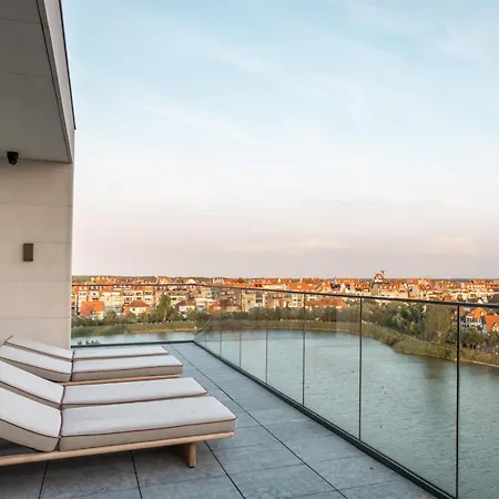 La Reserve Hotel 5*