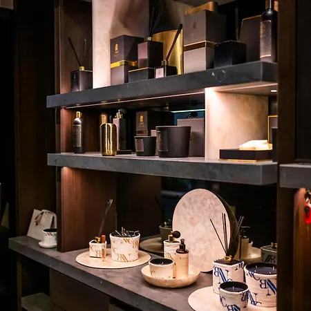 La Reserve 5*