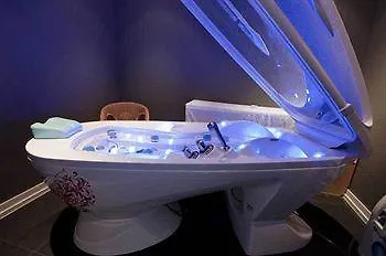 Hotel La Reserve 5*